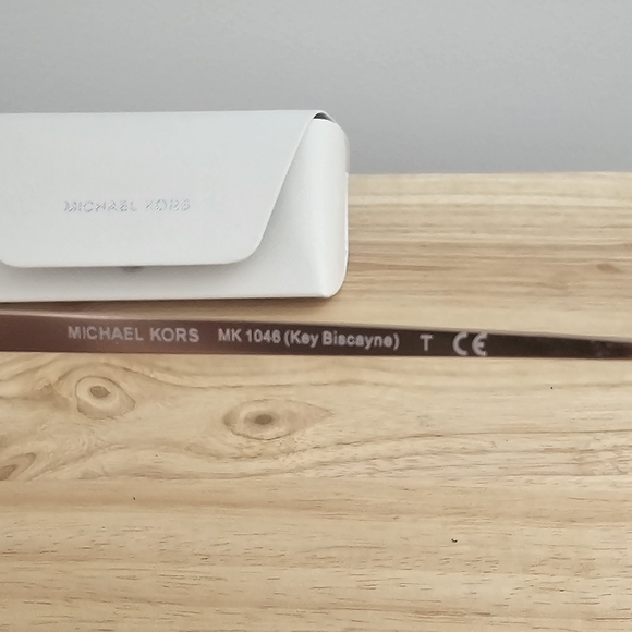 Michael Kors Women's Key Biscayne Rose Gold And Pink Cat Eye Sunglasses & Case - Picture 5 of 12